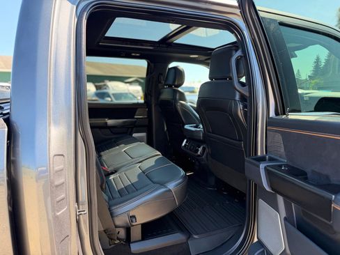 Used 2022 Ford F150 Platinum AWD/4WD image 17
