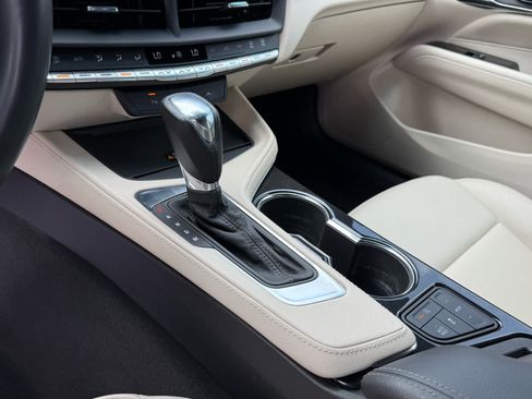 Used 2023 Cadillac CT4 Luxury RWD image 22