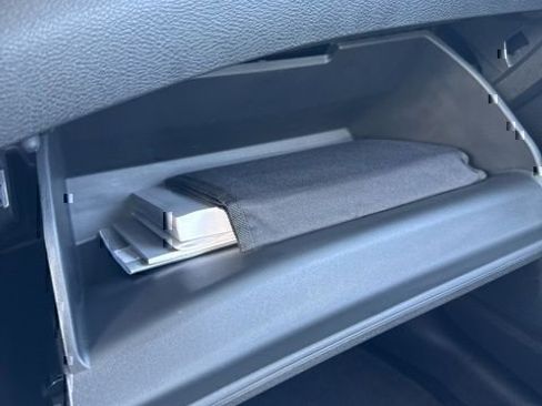 Used 2024 Nissan Sentra SV FWD image 24