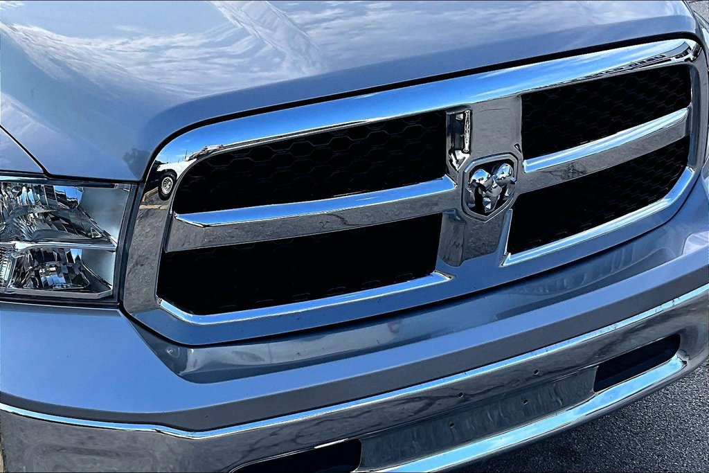 Used 2023 RAM 1500 Classic SLT w/ Trailer & Traction Group AWD/4WD image 32