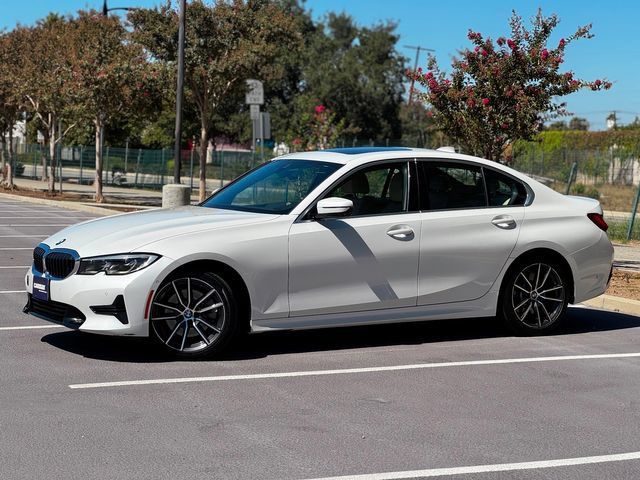 Used 2019 BMW 330i Sedan w/ Premium Package RWD image 10