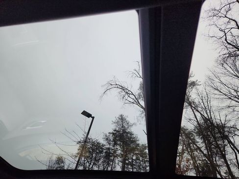 Certified 2026 Land Rover Range Rover Velar S image 26