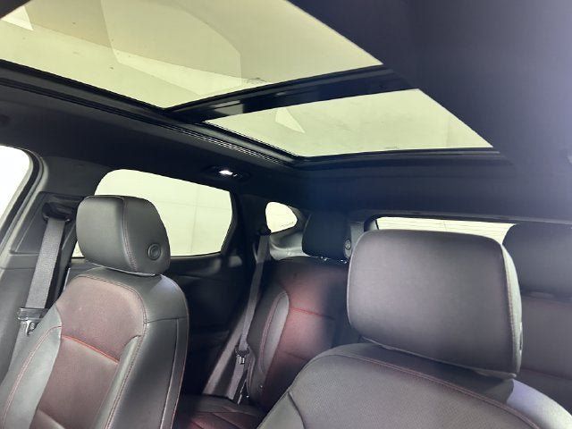 Used 2019 Chevrolet Blazer RS AWD/4WD image 12