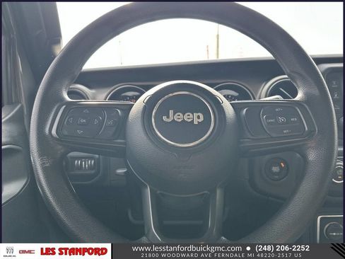 Used 2021 Jeep Gladiator Sport AWD/4WD image 20