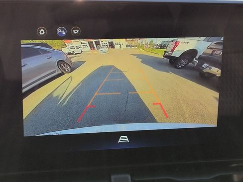 Used 2025 Chevrolet Equinox LT w/ Midnight Edition FWD image 27