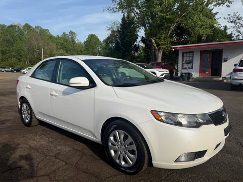 Used 2012 Kia Forte EX image 3