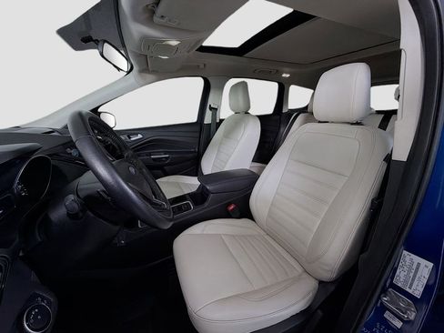 Used 2018 Ford Escape SEL w/ SEL Sport Appearance Package image 13