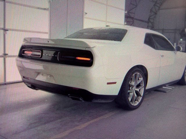 Used 2022 Dodge Challenger GT RWD image 7