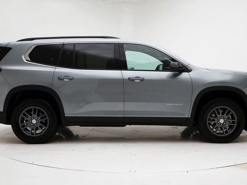 Used 2025 GMC Acadia Elevation image 2
