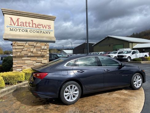 Used 2023 Chevrolet Malibu LT w/ Driver Confidence Package image 3