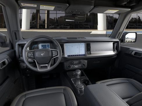 New 2025 Ford Bronco Outer Banks image 9