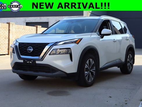 Used 2023 Nissan Rogue SV w/ SV Premium B Package FWD image 1