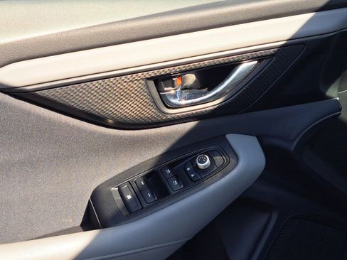 Certified 2025 Subaru Outback Premium image 23