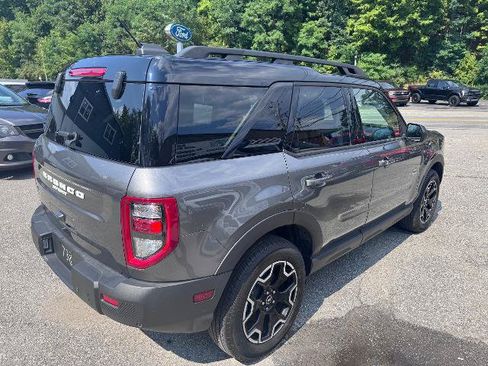 Certified 2025 Ford Bronco Sport Outer Banks AWD/4WD image 2