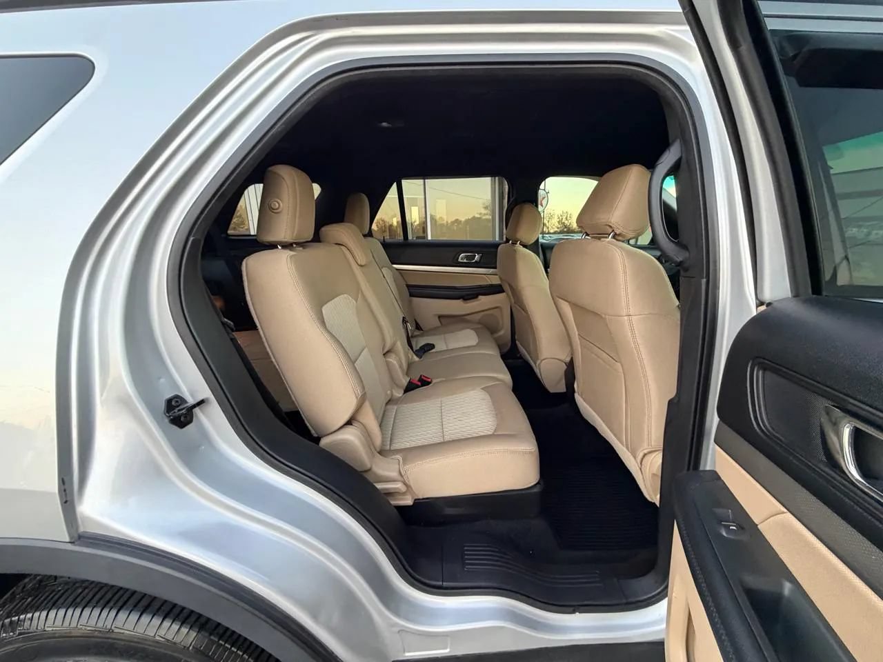 Used 2016 Ford Explorer 4WD image 28