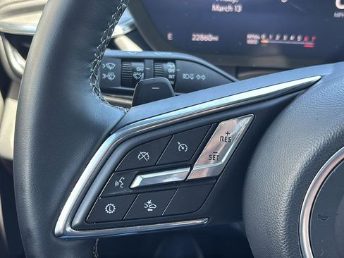 Certified 2025 Buick Enclave Preferred image 28