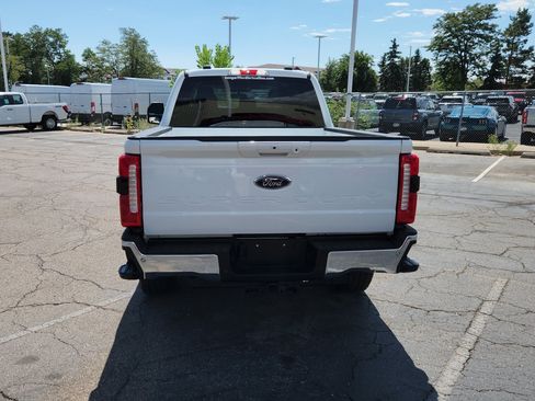 Certified 2025 Ford F250 Lariat AWD/4WD image 9