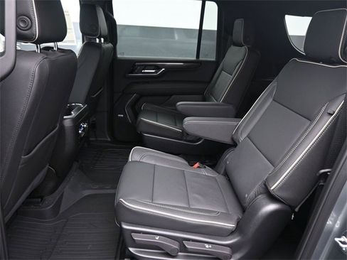 New 2026 GMC Yukon XL Elevation image 11