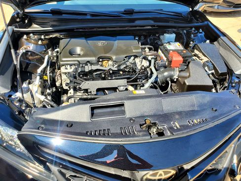 Used 2021 Toyota Camry SE FWD image 44