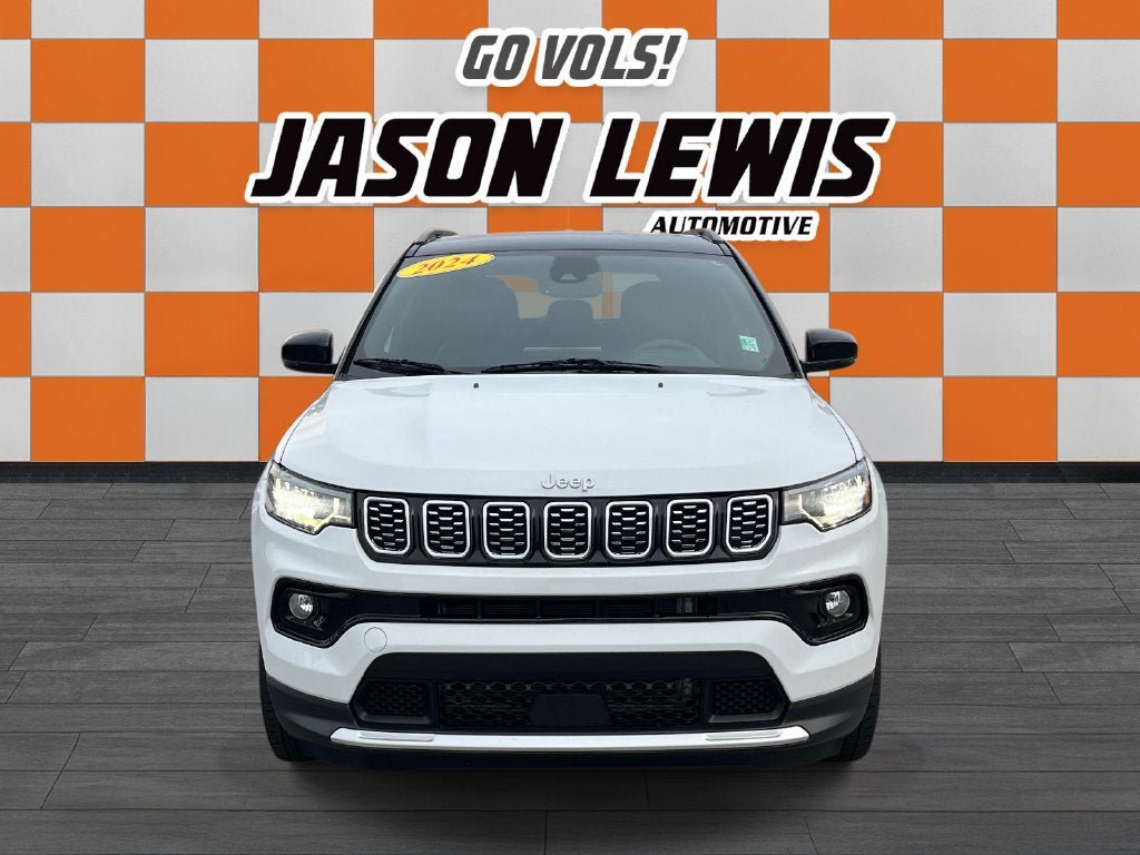 Used 2024 Jeep Compass Limited AWD/4WD image 8