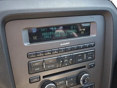 Used 2014 Ford Mustang Premium image 3