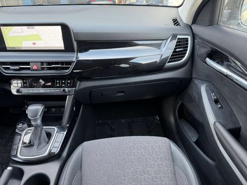 Used 2025 Kia Seltos S FWD image 34