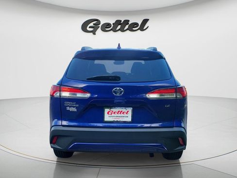 Certified 2024 Toyota Corolla Cross LE w/ Moonroof Package FWD image 6