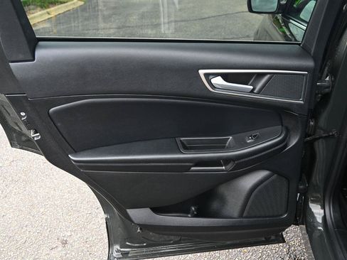 Used 2023 Ford Edge SEL AWD/4WD image 24