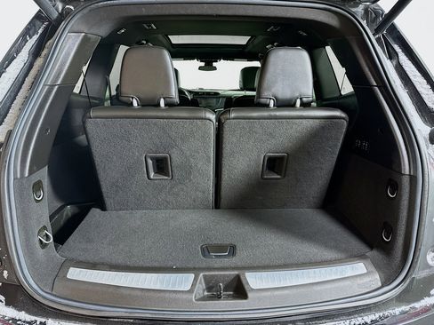 Used 2023 Cadillac XT6 Premium Luxury image 25