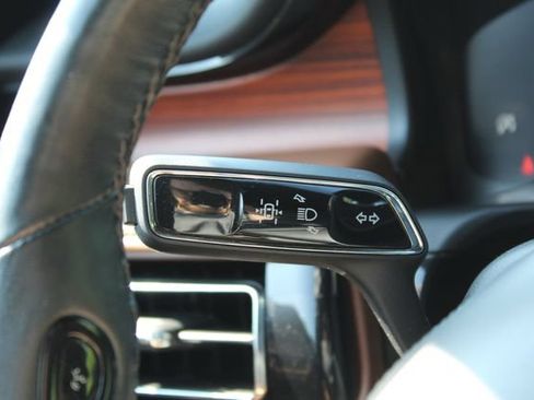 Used 2024 Lincoln Aviator Reserve w/ Equipment Group 201A AWD/4WD image 20