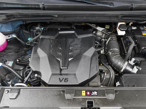 Used 2024 Kia Carnival SX Prestige FWD image 34