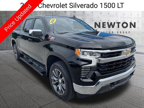 Used 2024 Chevrolet Silverado 1500 LT AWD/4WD image 1