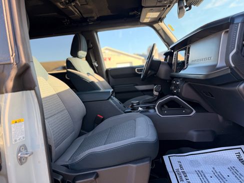 Used 2023 Ford Bronco Outer Banks image 27