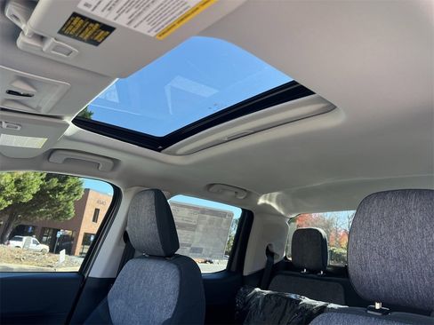 New 2025 Ford Maverick XLT w/ 4K Tow Package image 14