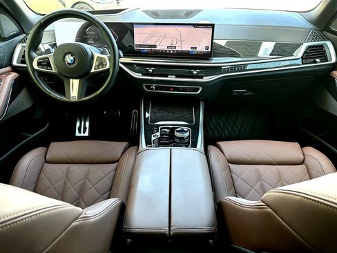 Used 2024 BMW X5 xDrive40i w/ Executive Package AWD/4WD image 30