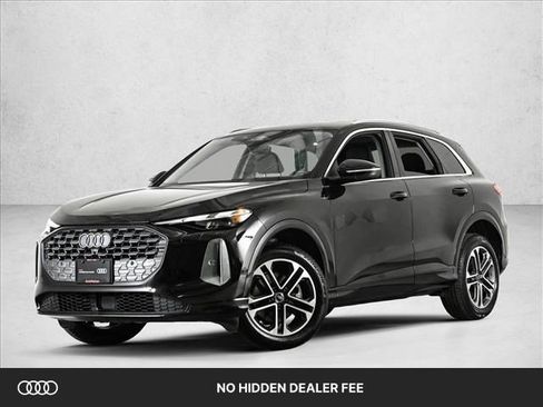 Certified 2025 Audi Q5 Premium w/ Convenience Package AWD/4WD image 1