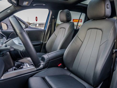 Used 2024 Mercedes-Benz GLB 250 4MATIC image 19