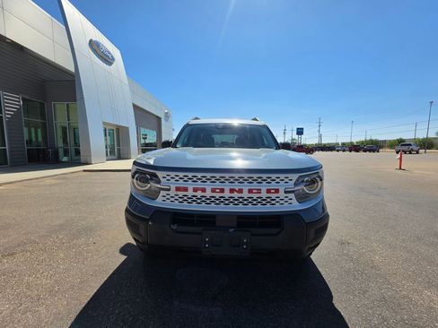 Used 2025 Ford Bronco Sport Heritage w/ Convenience Package AWD/4WD image 8