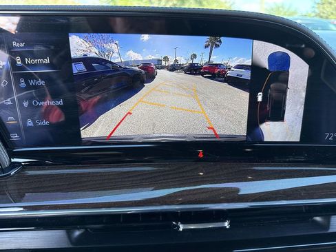 Used 2022 Cadillac Escalade ESV Premium Luxury Platinum w/ LPO, Radiant Package image 31