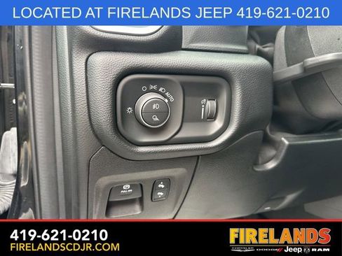 Used 2021 RAM 1500 Big Horn image 17