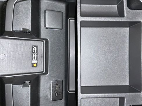 Certified 2026 GMC Sierra 1500 AT4 w/ AT4 Premium Package image 25