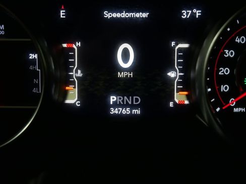 Used 2022 Jeep Wrangler Unlimited Rubicon w/ Dual Top Group image 35