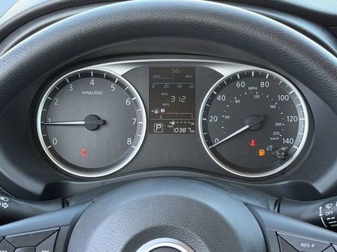 Used 2024 Nissan Kicks S image 15