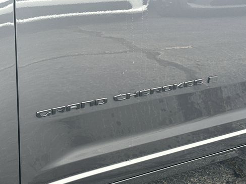 New 2026 Jeep Grand Cherokee L Summit image 14