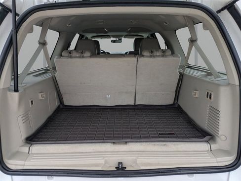 Used 2015 Lincoln Navigator L 4WD image 12