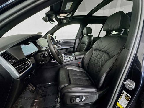 Used 2023 BMW X5 M50i w/ Executive Package image 11