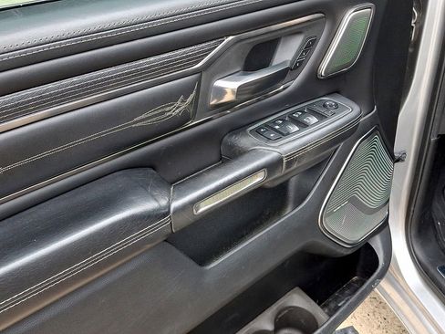 Used 2019 RAM 1500 Limited AWD/4WD image 12