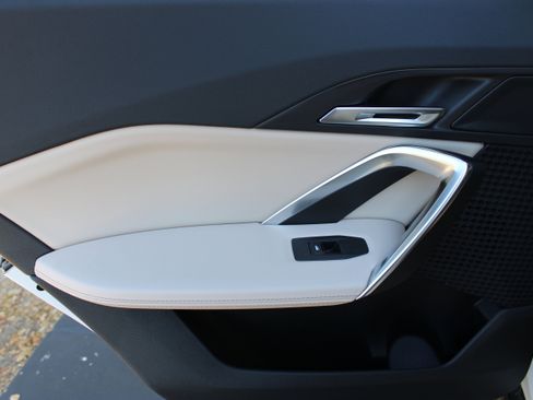 Used 2025 BMW X1 xDrive28i w/ Convenience Package image 23