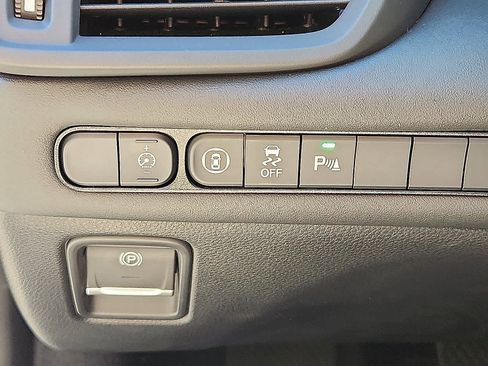 Certified 2025 Acura TLX w/ Technology Package image 26