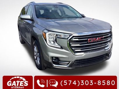 Used 2024 GMC Terrain SLT